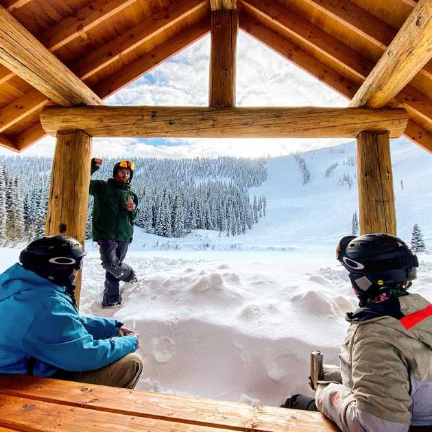 great vibes while skiing