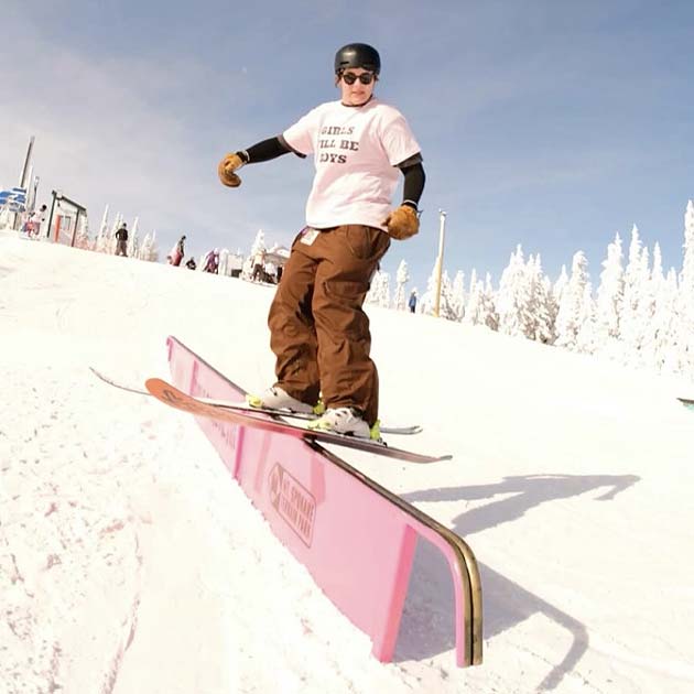 girl skiing park at Mt Spokane