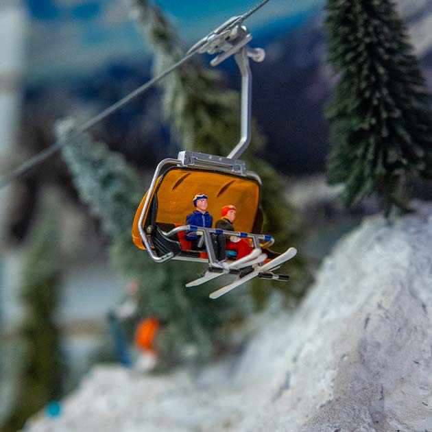 Miniature chair lift